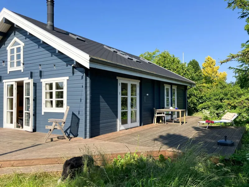 Billede 16 af Nature-Rich Summer House With Wild Garden