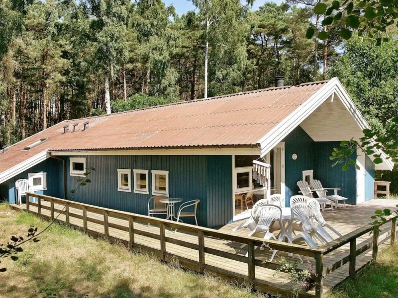 Billede 6 af Quaint Holiday Home in Nexø near Beach