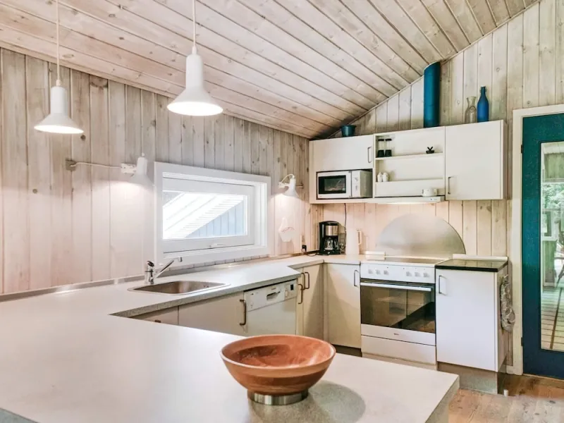 Billede 8 af Quaint Holiday Home in Nexø near Beach