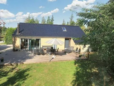 Billede 34 af 10 Person Holiday Home in Vaeggerlose-by Traum
