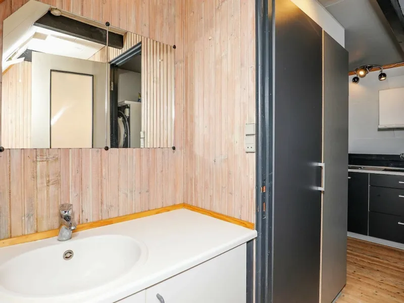 Billede 10 af Lovely Holiday Home in Lemvig with Hot Tub