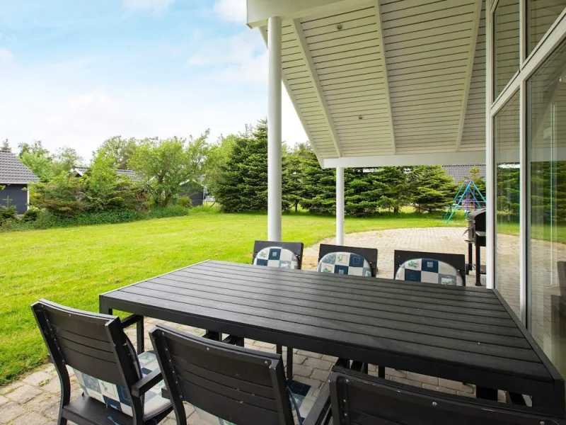 Billede 17 af 12 Person Holiday Home in Vaeggerlose