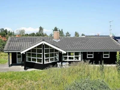 Billede 22 af Ideal Holiday Home in Hirtshals Denmark With Whirlpool