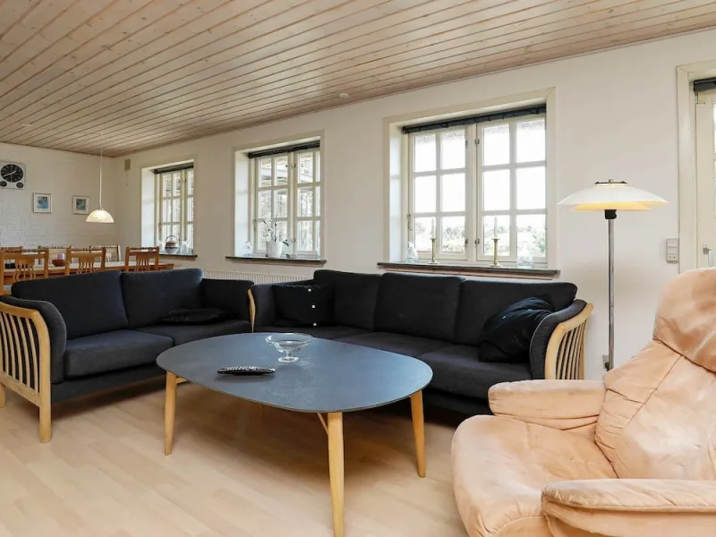 Billede 8 af Quaint Holiday Home in Jutland With Private Whirlpool