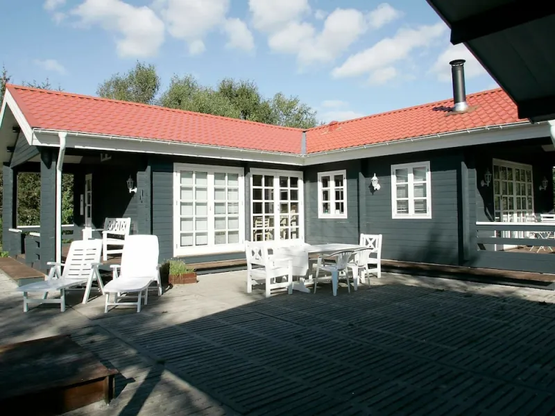 Billede 12 af Spacious Holiday Home With Sauna in Logstor