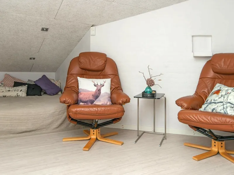Billede 7 af Luxurious Holiday Home in Henne With Fireplace in the Garden