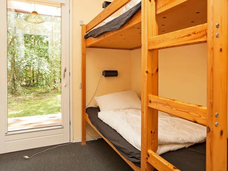 Billede 5 af Graceful Holiday Home in Knebel With Sauna
