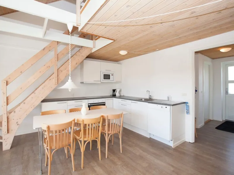 Billede 6 af 8 Person Holiday Home on a Holiday Park in Blavand