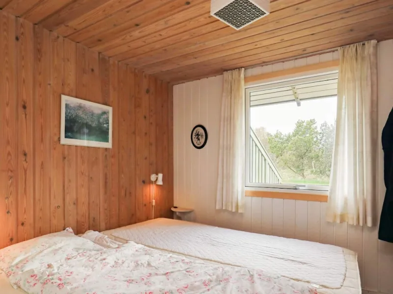 Billede 9 af Peaceful Holiday Home in Jerup near Sea