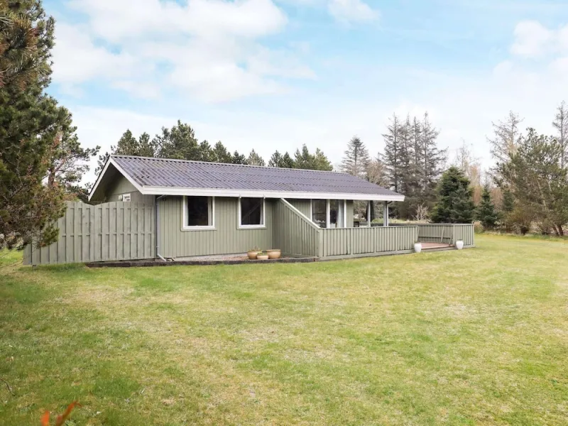 Billede 14 af Peaceful Holiday Home in Jerup near Sea