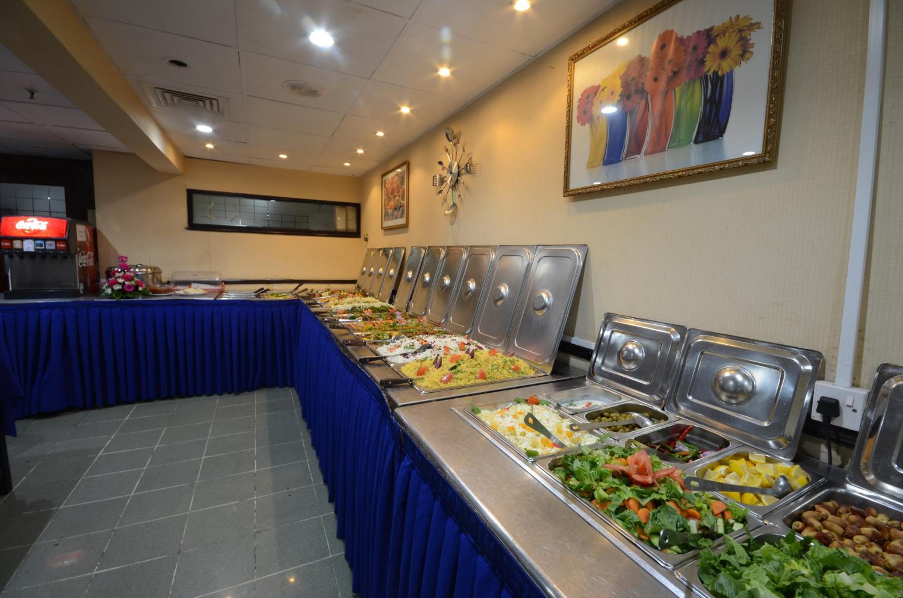 Al Sabkha Hotel