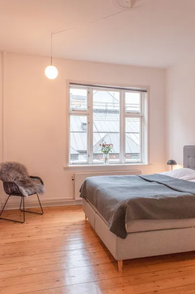 Billede 3 af Sanders Boulevard - Smart 3-bdr Apt By the Canal