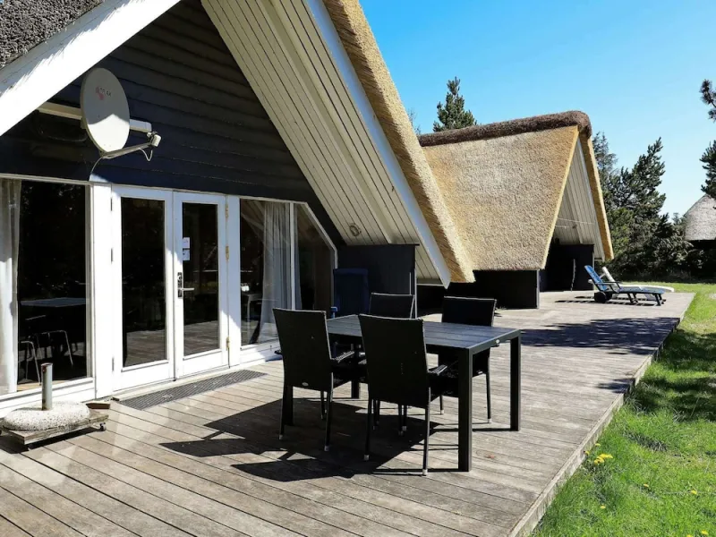 Billede 12 af 8 Person Holiday Home in Blavand