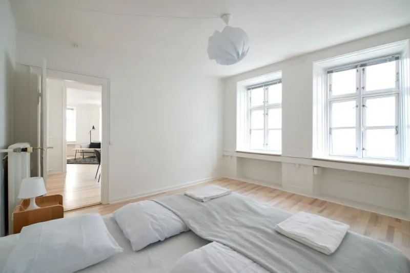 Billede 58 af Luxury Tivoli Apt Scandinavian Design Heart of CPH