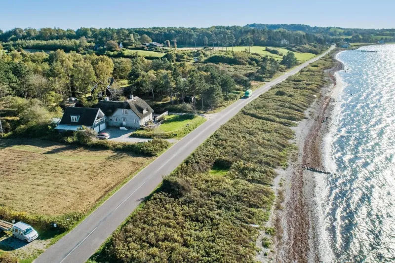 Billede 24 af Awesome Home In Ebeltoft With 2 Bedrooms And Internet