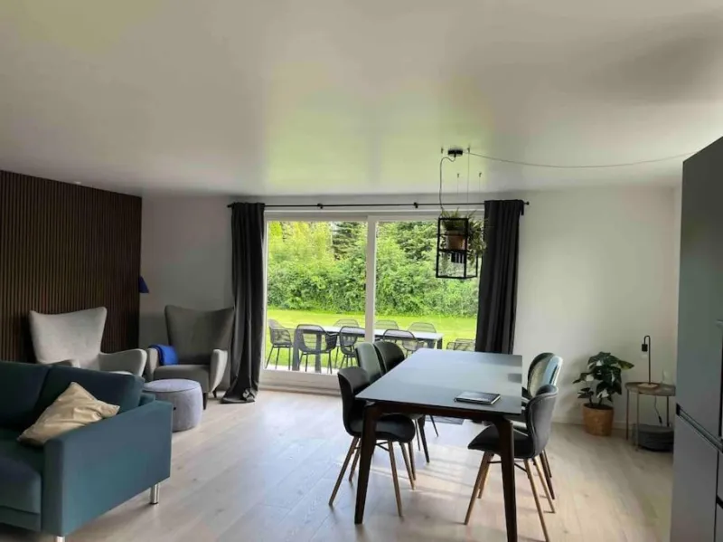Billede 8 af Flot renoveret sommerhus, tæt på vandet