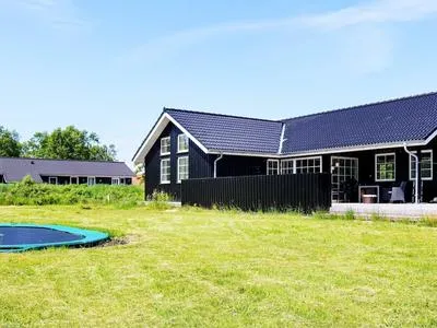 Billede 25 af 8 Person Holiday Home in Hadsund