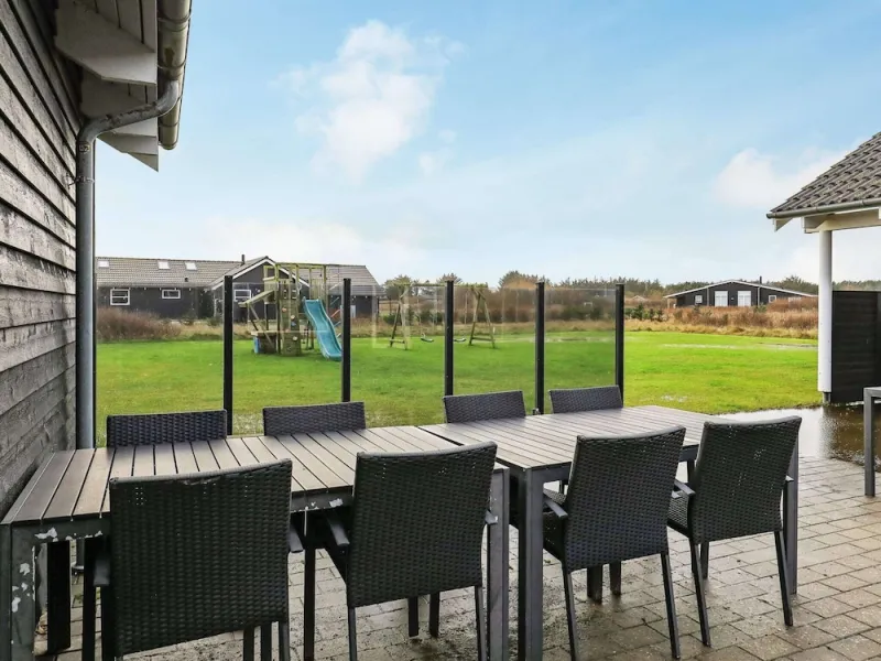 Billede 6 af 20 Person Holiday Home in Lokken