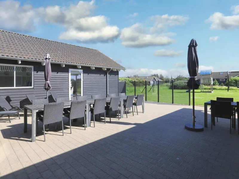 Billede 37 af 20 Person Holiday Home in Lokken