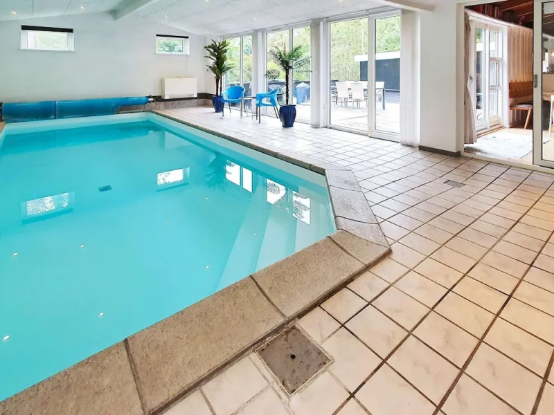 Billede 2 af 10 Person Holiday Home in Hadsund