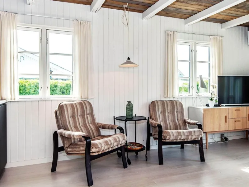 Billede 4 af Renovated Waterfront Retreat-by Traum