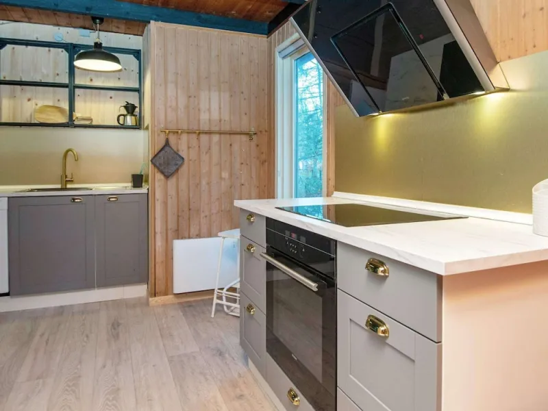 Billede 20 af Tranquil Holiday Home in Glesborg with Hot Tub & Sauna