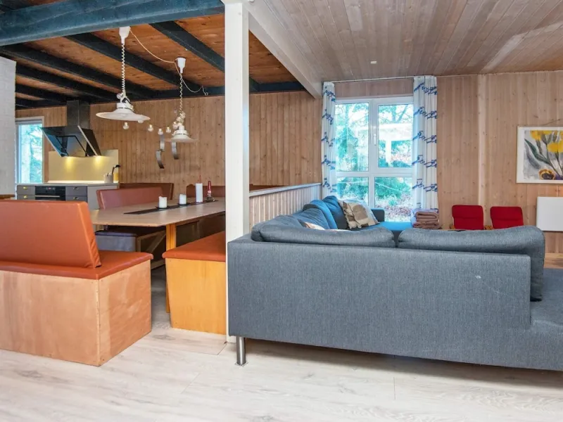 Billede 26 af Tranquil Holiday Home in Glesborg with Hot Tub & Sauna