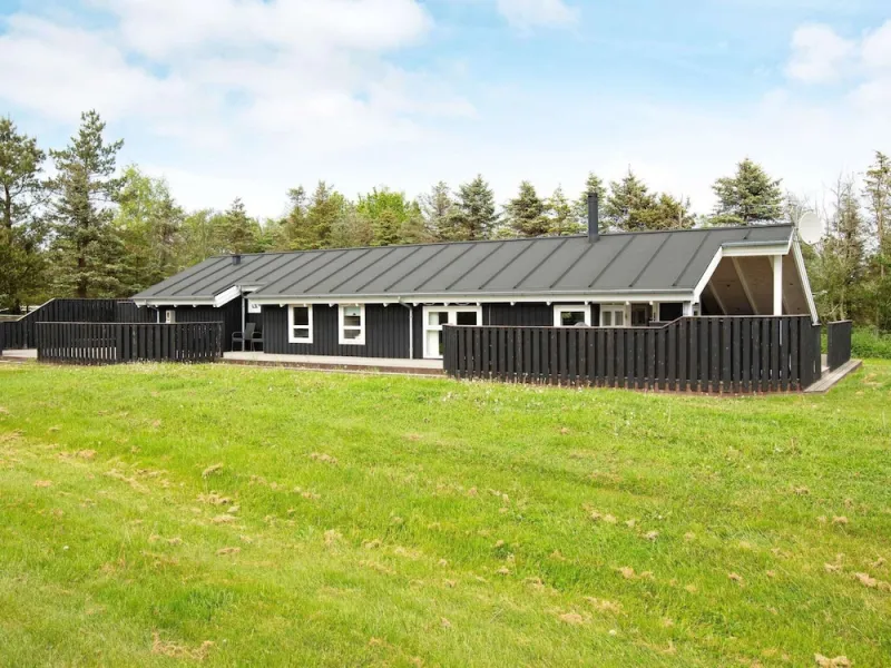 9 Person Holiday Home in Jerup-by Traum