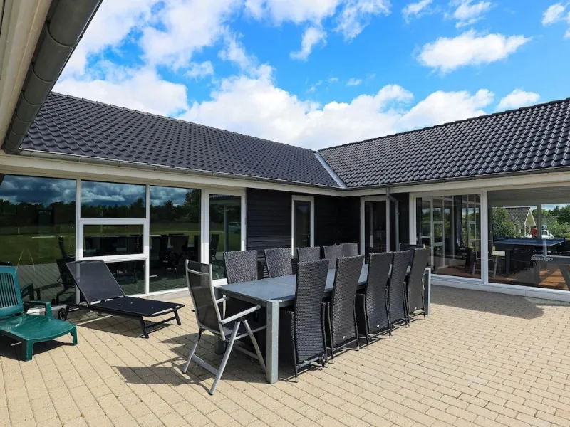 Billede 34 af 15 Person Holiday Home in Hojslev