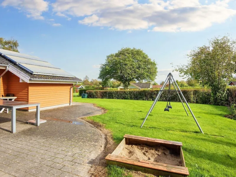 Seclusive Holiday Home in Jutland near Sea photo 4
