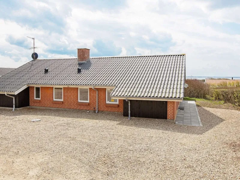 Spacious Holiday Home in Vestervig near Sea photo 28