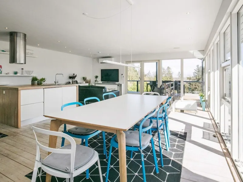 Billede 6 af Modern Holiday Home in Brovst with Hot Tub