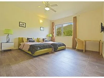 Billede 2 af Villa Jasmine Luxury Living on the Shores of Guana Bay St Maarten