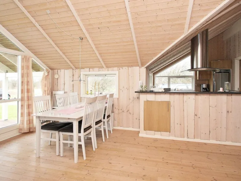 Billede 6 af 6 Person Holiday Home in Vestervig-by Traum