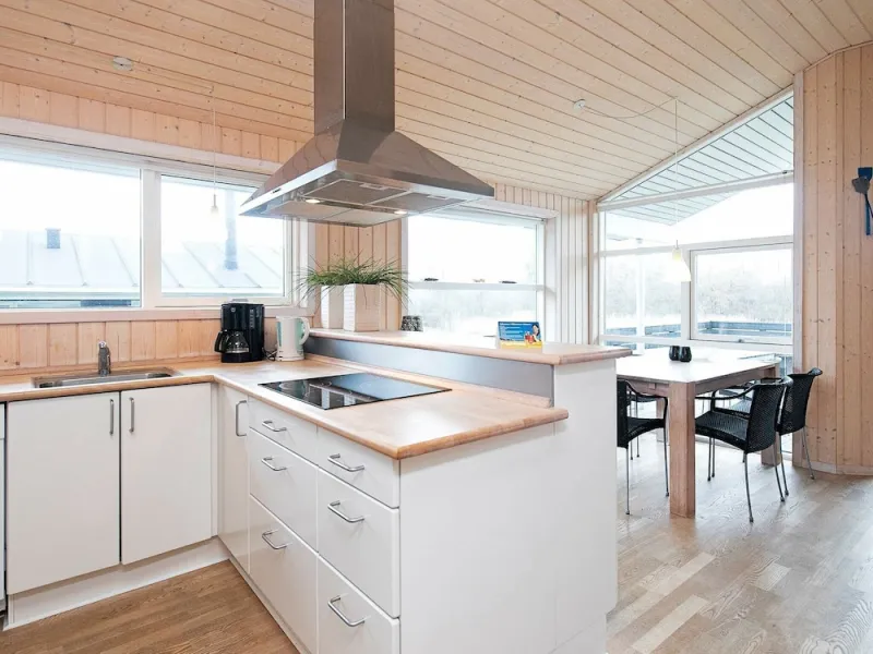 Billede 12 af Spacious Holiday Home in Tranekaer With Terrace