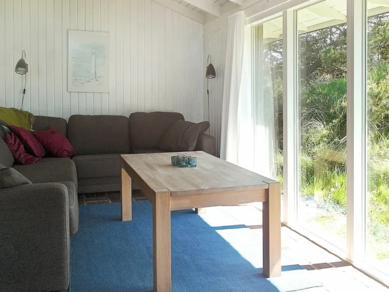 Billede 6 af Spacious Holiday Home in Oksbol near Sea