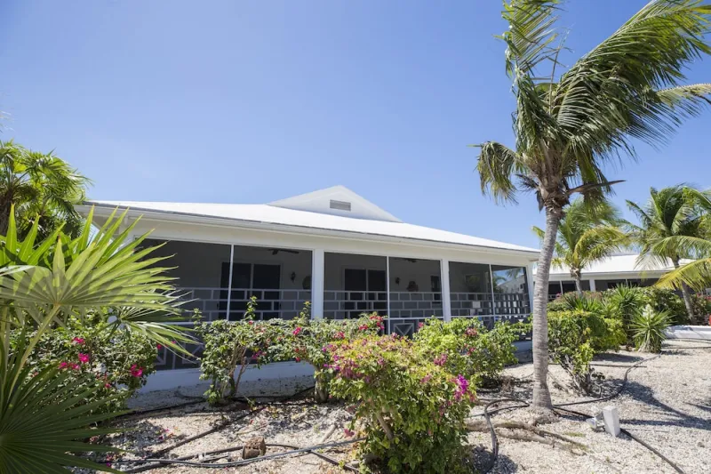 Villas of Elephant Walk, TCI