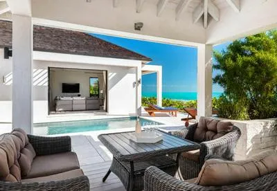 Billede 2 af Brise De Mer 2 BR Villa - Beachfront