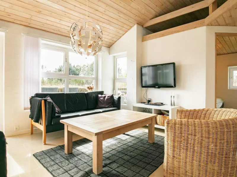 Billede 2 af 10 Person Holiday Home in Hjorring