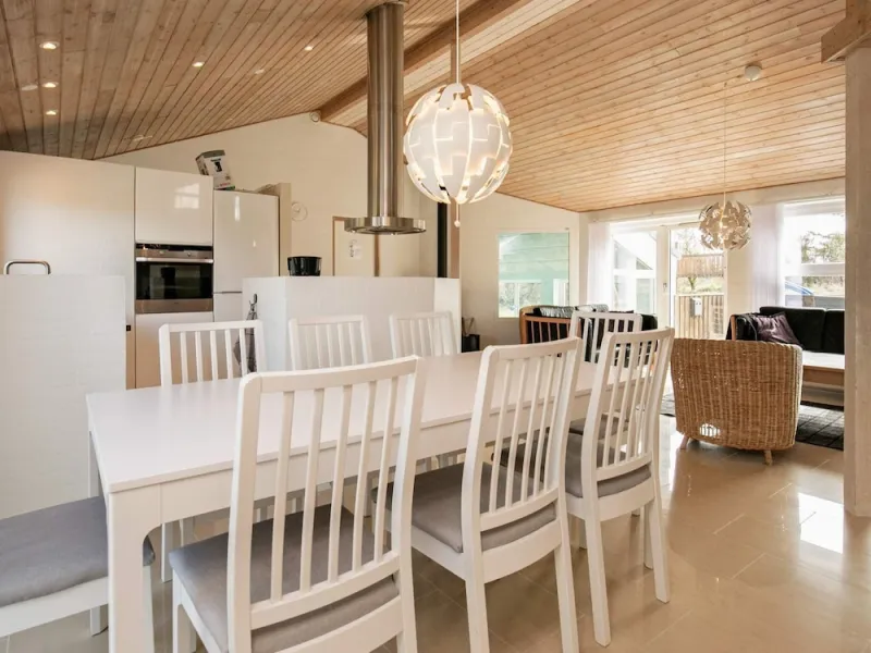 Billede 7 af 10 Person Holiday Home in Hjorring