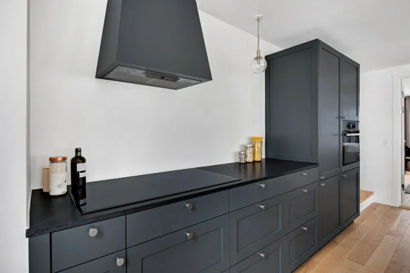 Billede 36 af Sanders Regent - Chic 3-bdr Apt With Balcony