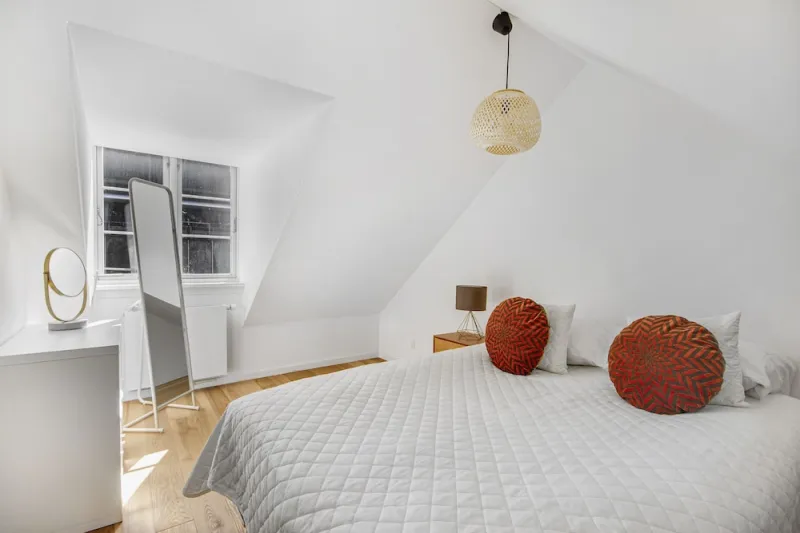 Billede 21 af Sanders Regent - Treasured 3-bdr Apt With Terrace