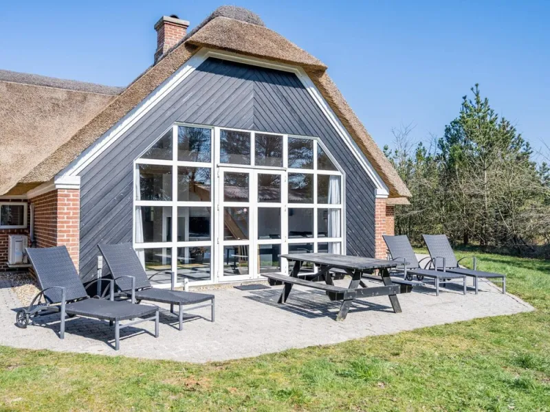 Billede 2 af 10 Person Holiday Home in Norre Nebel