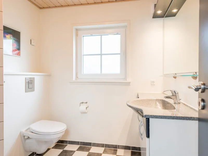 Billede 30 af 14 Person Holiday Home in Blavand