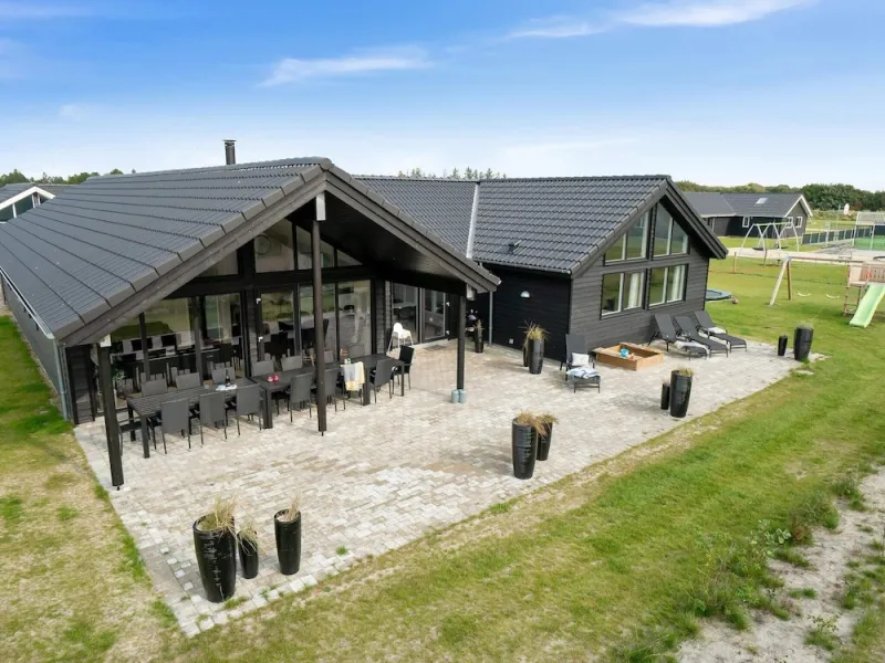 16 Person Holiday Home in Norre Nebel