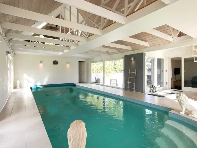 Billede 6 af 8 Person Holiday Home in Hals
