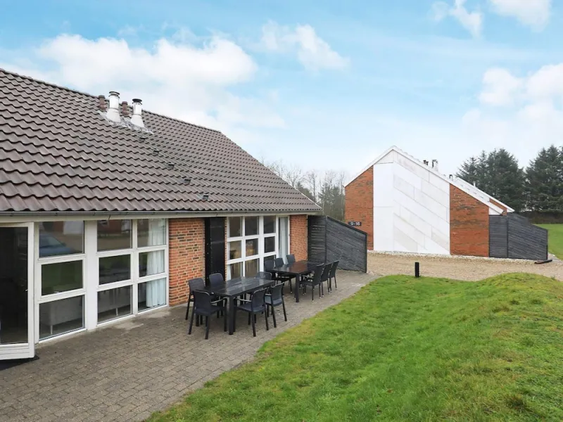 Billede 45 af 14 Person Holiday Home on a Holiday Park in Blavand