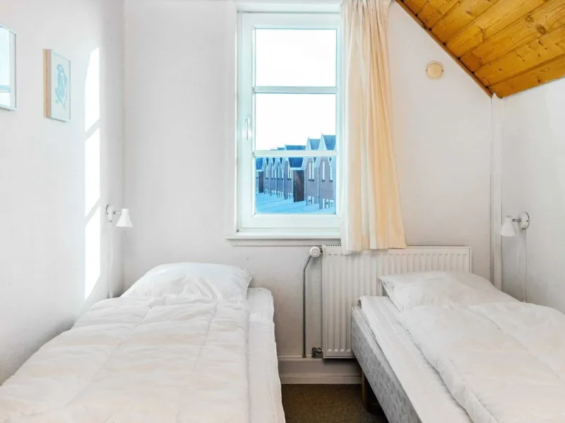 Billede 2 af 8 Person Holiday Home in Romo