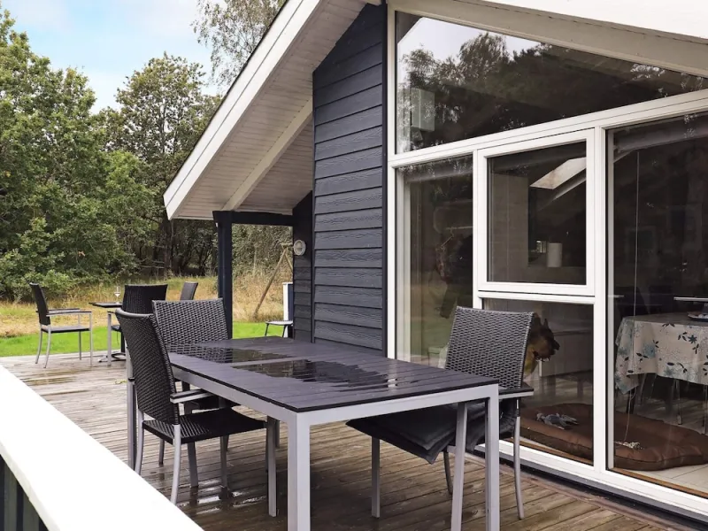 Billede 2 af Holiday Home in Laeso With Pool