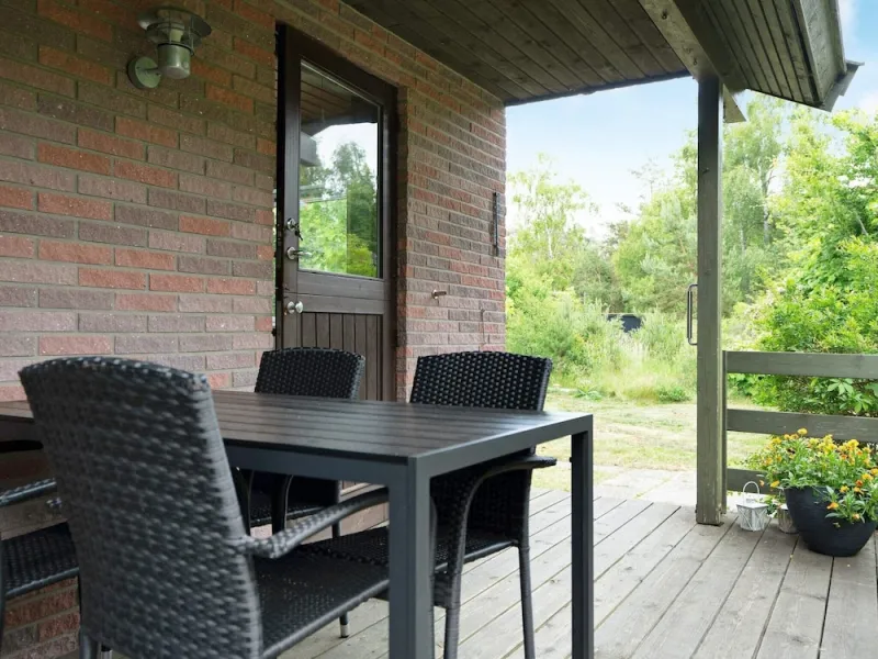 Billede 2 af 6 Person Holiday Home in Hojby-by Traum